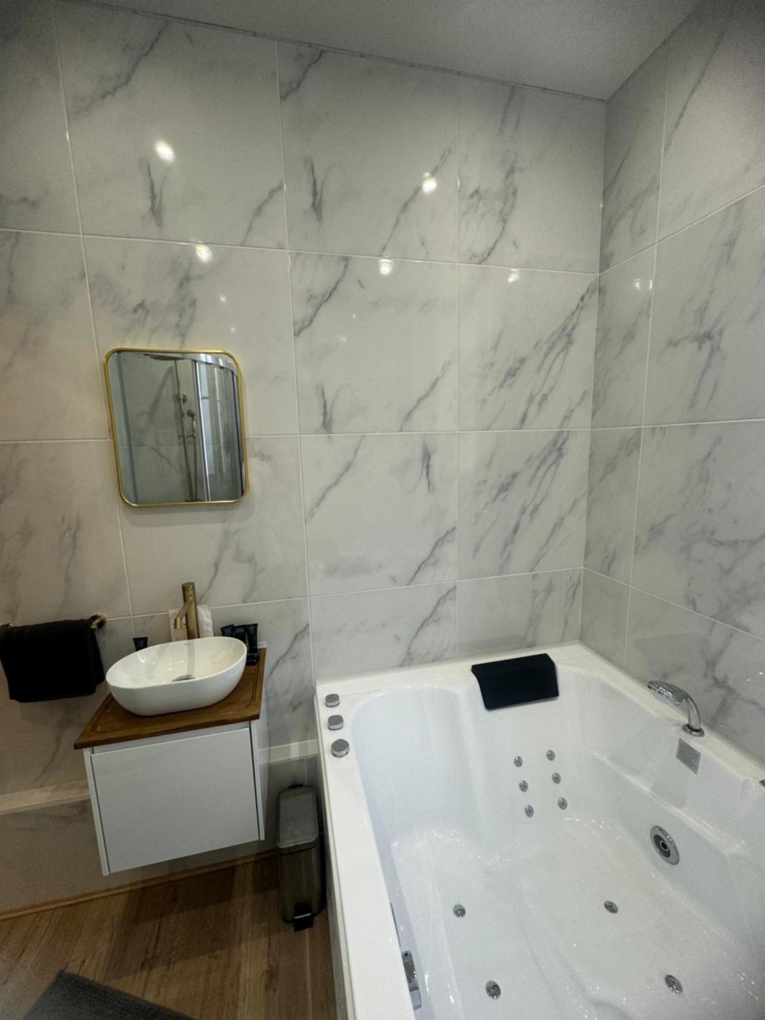 L'Experience Appartement & Spa Prive Chambéry Kültér fotó